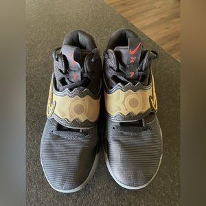 Nike Basketball Shoes